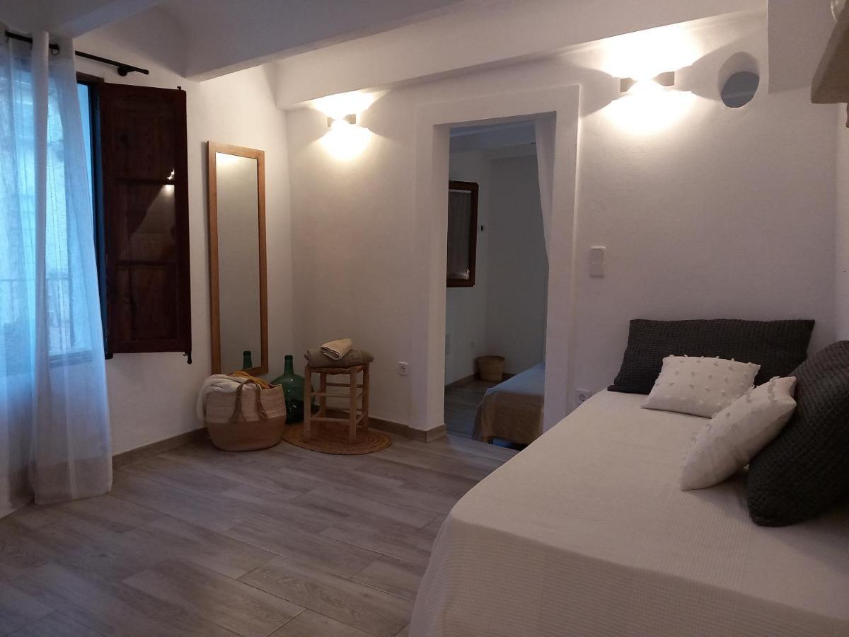 Townhouse Sa Casa Villa Sineu  Exterior photo